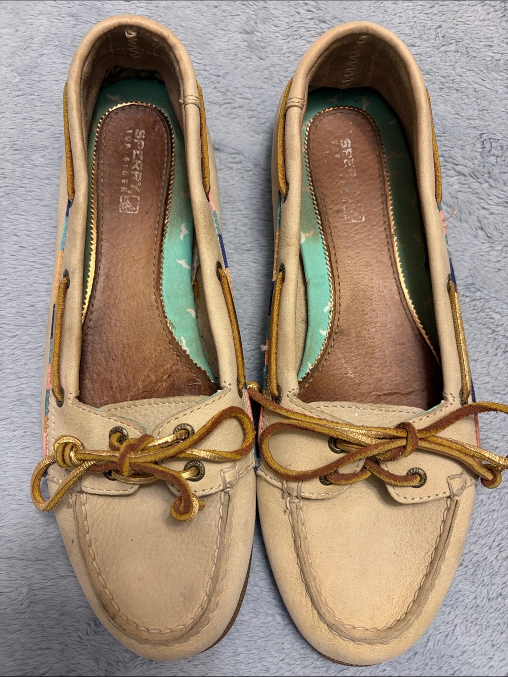 Sperry Women’s Beige Canvas Moccasins/ Boat Shoes with Yellow-Tan Laces
